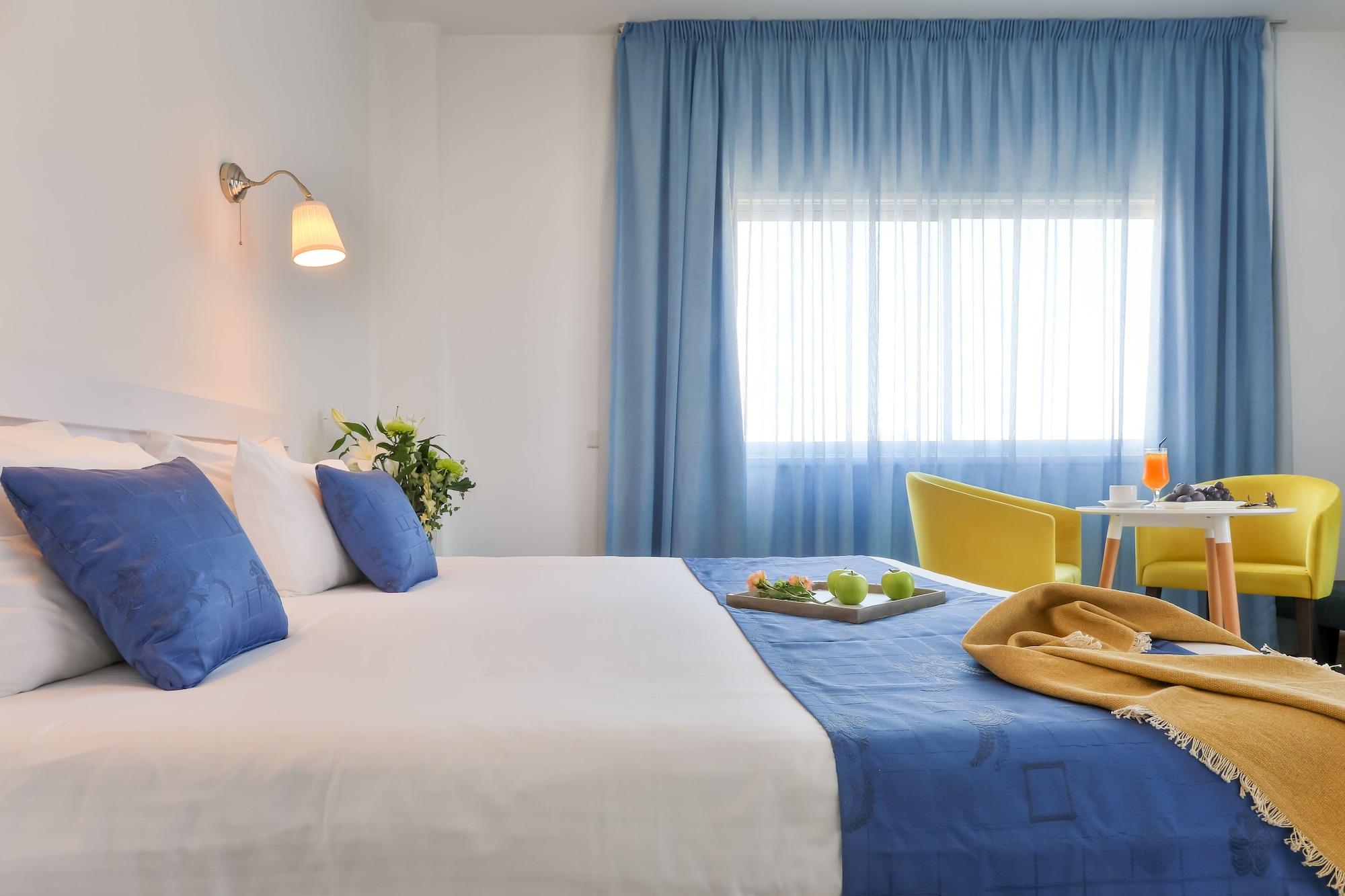 Mikes Kanarium City Hotel ลาร์นาคา ภายนอก รูปภาพ