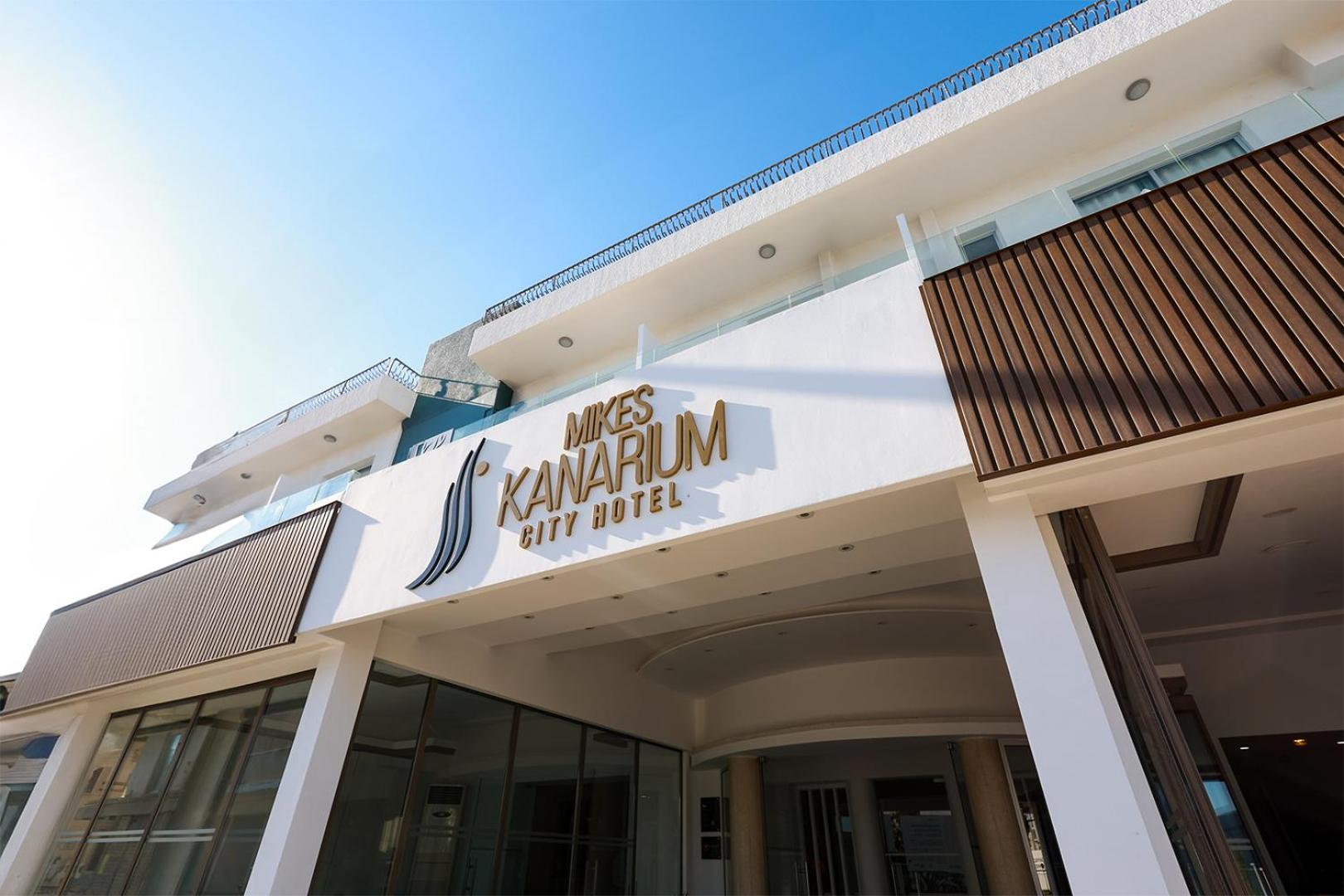 Mikes Kanarium City Hotel ลาร์นาคา ภายนอก รูปภาพ